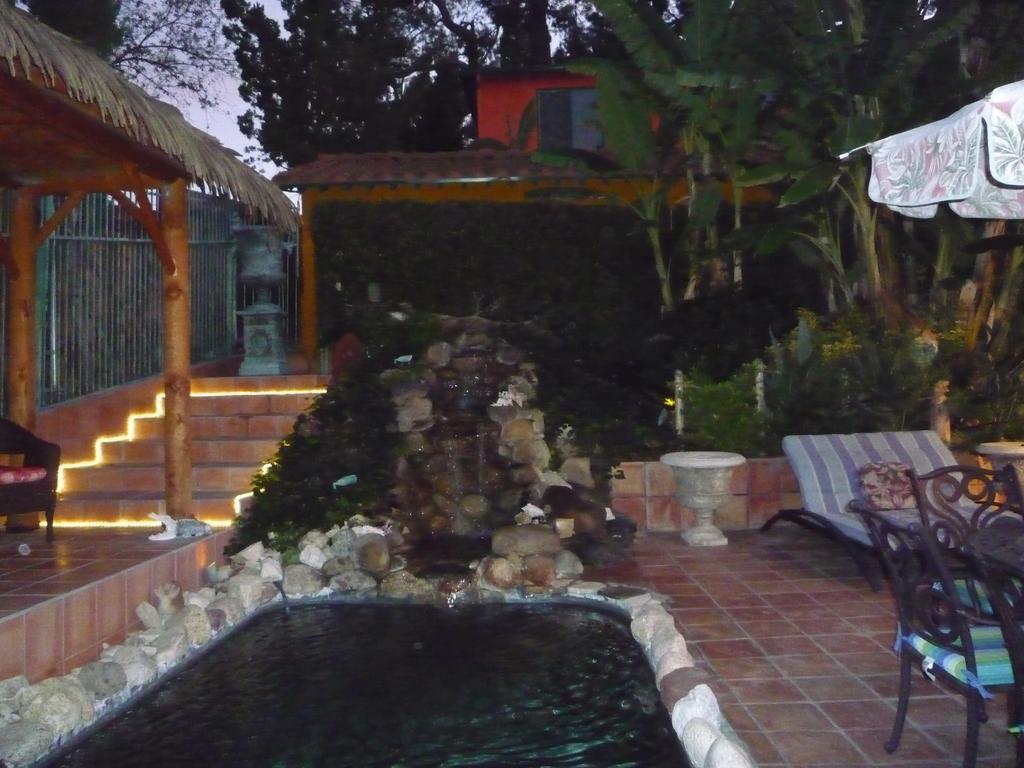 Woodland Hills Calabasas Guesthouses Los Angeles Ngoại thất bức ảnh
